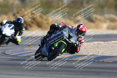 media/Jan-14-2024-SoCal Trackdays (Sun) [[2e55ec21a6]]/Turn 2 (1025am)/